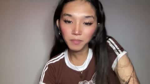 Sassygirl online show from February 24, 11:20 am