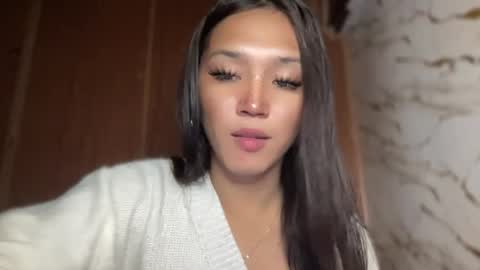 Sassygirl online show from May 9, 1:07 am