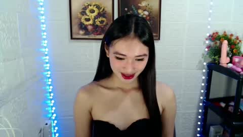 Snapshot of sassychixx699 chatting on January 2, 5:18 pm Arci online show from January 2, 5:18 pm