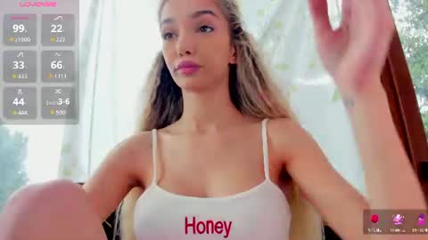 sassyt33n online show from June 23, 8:45 am