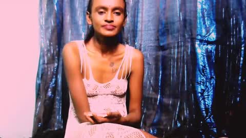 sassyxindian online show from July 25, 7:59 am
