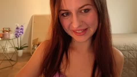 Lori online show from July 5, 6:13 pm