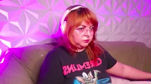 Gina George online show from September 19, 12:53 am