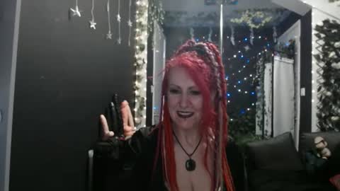 SaucySky online show from March 9, 9:25 pm