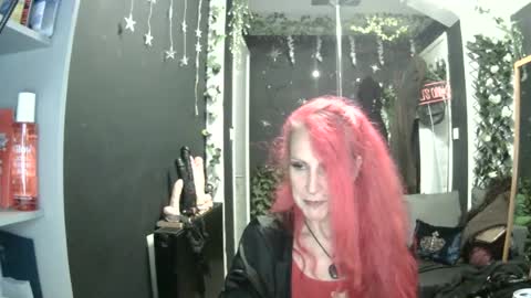 SaucySky online show from July 30, 10:54 pm