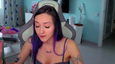 Ariel online show from March 5, 5:14 am