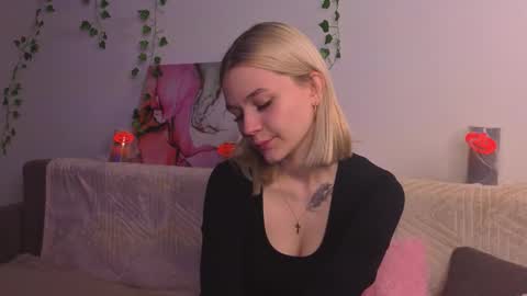 savannahshor online show from November 11, 7:33 pm