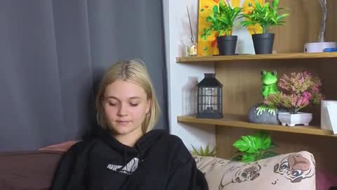 savannahshor online show from October 2, 7:52 pm