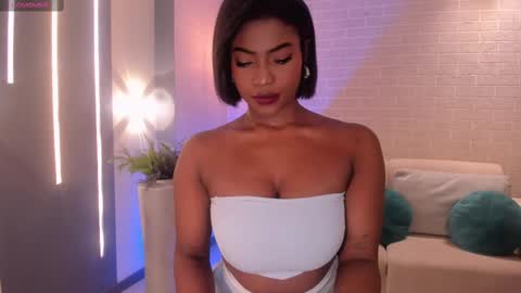 Snapshot of savannahstorm_ chatting on February 16, 1:16 pm S a v a n n a h online show from February 16, 1:16 pm