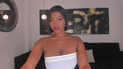 Snapshot of savannahstorm_ chatting on January 25, 11:24 am S a v a n n a h online show from January 25, 11:24 am
