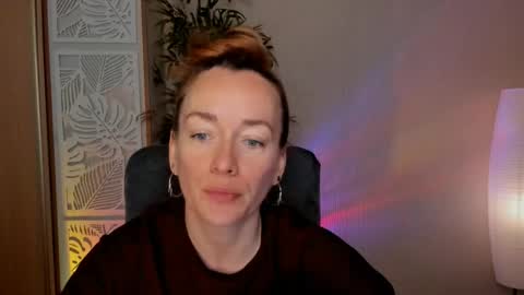 save the qween online show from May 1, 6:27 am
