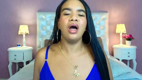 Snapshot of scarleett_fox_ chatting on October 12, 7:44 am Scartlett online show from October 12, 7:44 am