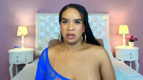 Snapshot of scarleett_fox_ chatting on October 6, 3:12 am Scartlett online show from October 6, 3:12 am