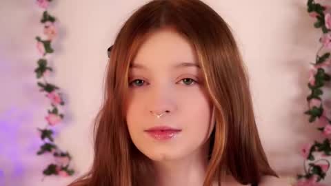 Snapshot of scarlet_fever10 chatting on October 3, 9:14 am scarlet_fever10 online show from October 3, 9:14 am