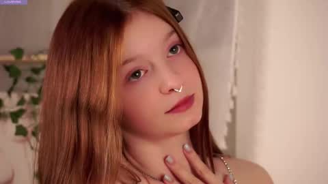 Snapshot of scarlet_fever10 chatting on October 10, 11:59 am scarlet_fever10 online show from October 10, 11:59 am