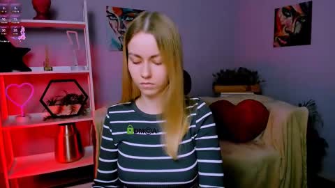 scarlet PVT is open online show from March 5, 8:44 pm