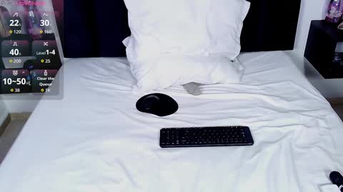 Snapshot of scarlet_ray_ chatting on September 10, 1:44 pm Scarlet Ray online show from September 10, 1:44 pm