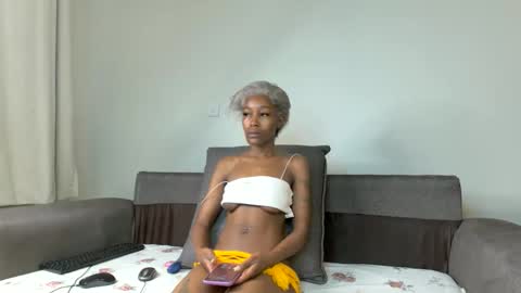 scarlet seductress online show from April 30, 6:07 am