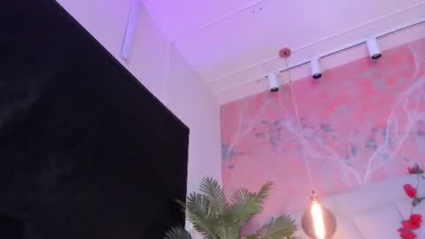 Scarlet Dayana online show from June 29, 12:05 pm