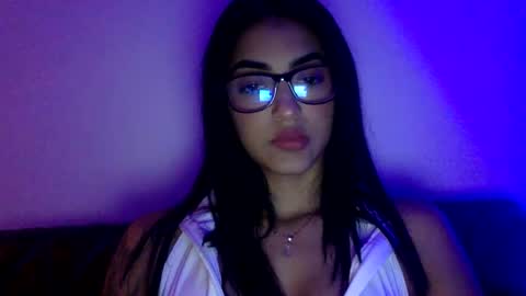 Snapshot of scarleth061 chatting on September 30, 11:42 pm scarleth061 online show from September 30, 11:42 pm