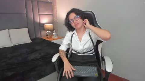 scarleth_blaze online show from May 23, 4:00 am