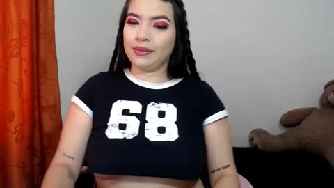 Scarlet online show from February 23, 7:35 pm