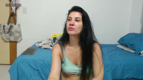 scarletmoons online show from May 4, 4:27 am
