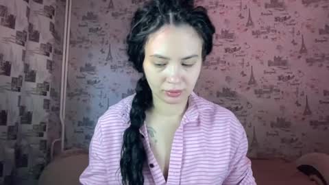Snapshot of scarletpetal chatting on September 29, 11:04 am scarletpetal online show from September 29, 11:04 am