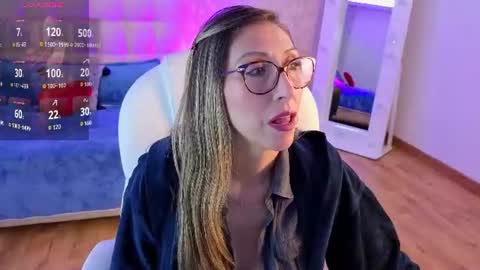 Scarlett online show from June 15, 11:54 am