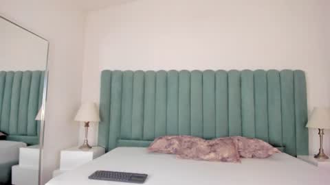 scarlett__noir online show from June 16, 2:45 am