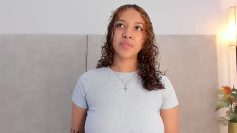 Scarlett  online show from March 16, 4:37 am