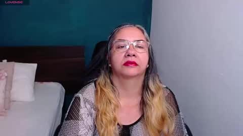 Snapshot of scarlett_duboi1 chatting on September 17, 11:36 pm Scarlett online show from September 17, 11:36 pm