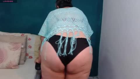 Scarlett  online show from May 10, 9:44 am