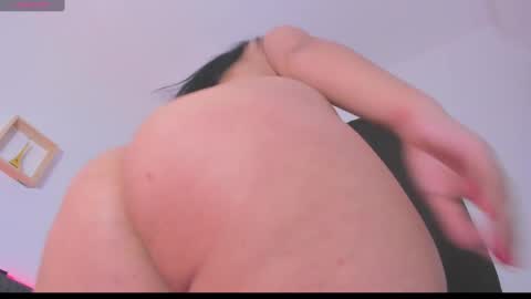 Scarlett  online show from October 2, 3:55 am