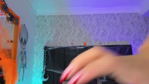 Scarlett online show from October 28, 5:24 am