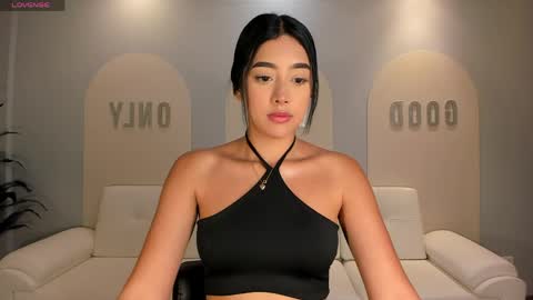 Sacrlett Blaze online show from May 4, 11:58 am