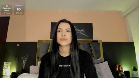 scarlettorres online show from February 19, 6:51 pm