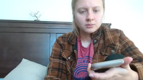 Snapshot of scartit chatting on January 19, 4:57 pm ScarTit Bernhard online show from January 19, 4:57 pm