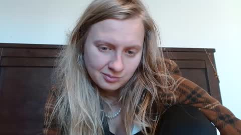 Snapshot of scartit chatting on January 31, 12:39 am ScarTit Bernhard online show from January 31, 12:39 am