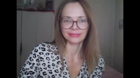 SEA Dream online show from February 19, 6:02 am