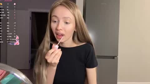 Kate online show from June 27, 9:10 pm