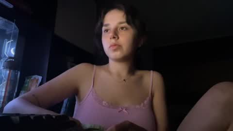 secret_vanilla_ online show from July 2, 11:54 pm