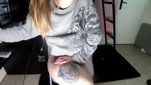 Anonymous couple online show from February 19, 10:30 pm