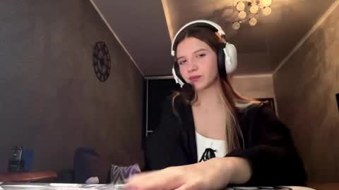 Nika online show from April 22, 12:13 pm