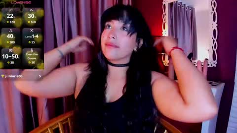 Laura online show from February 15, 7:28 pm