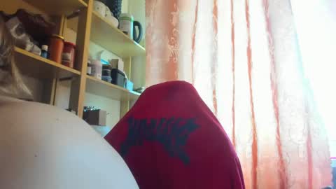 seductive_she_wolf online show from June 9, 5:40 am