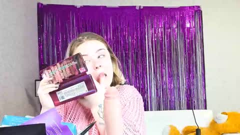 seductive_she_wolf online show from March 5, 9:16 am