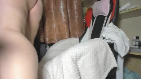 seductive_she_wolf online show from December 22, 9:51 pm