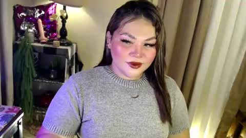 seductivecurvesxxx online show from June 27, 7:09 am