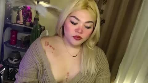 seductivecurvesxxx online show from July 30, 6:36 am